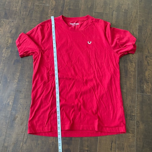 True Religion Graphic T shirt - Picture 6 of 6